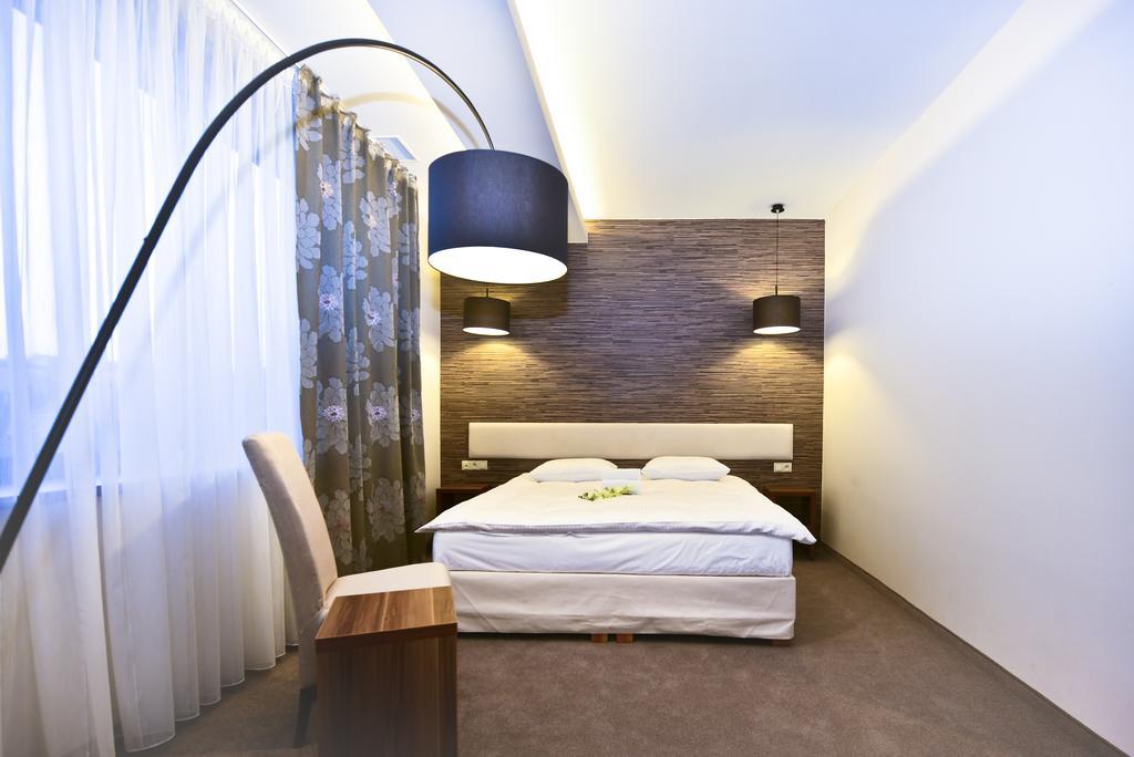 Piotrków Trybunalski Metropolispa חדר תמונה